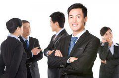 企業(yè)定做工作服有哪些價(jià)值？